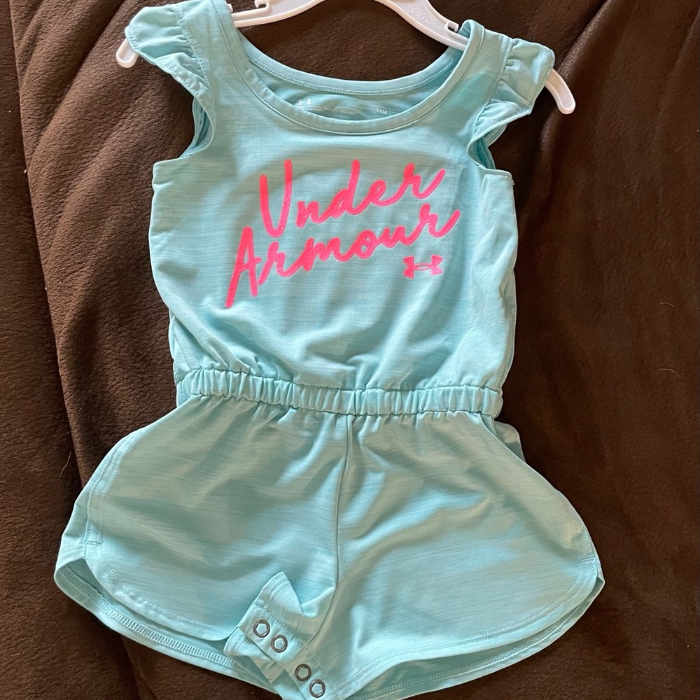 Under armour romper 18 Mo.